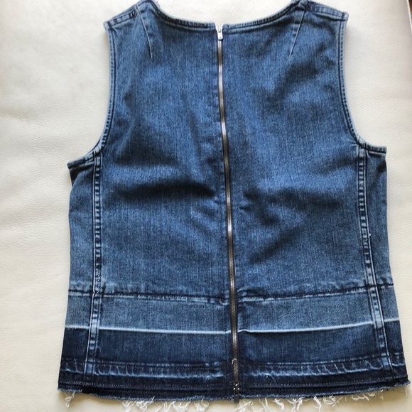 Theory denim top with back zipper size P -Host Pick🎈🎊🎉🎀 - Picture 6 of 7